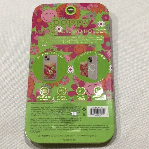 NWT Magnetic Card Holder - Picture 2 of 2